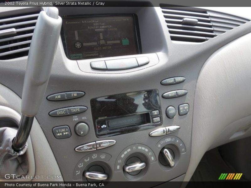 Controls of 2002 Prius Hybrid