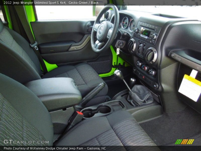 Gecko Green / Black 2012 Jeep Wrangler Unlimited Sport S 4x4