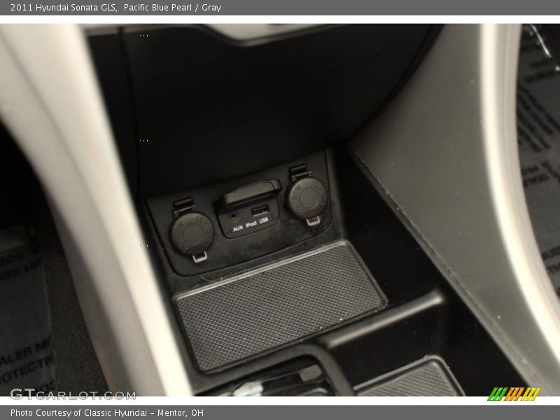 Pacific Blue Pearl / Gray 2011 Hyundai Sonata GLS