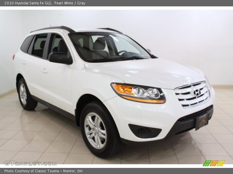 Pearl White / Gray 2010 Hyundai Santa Fe GLS