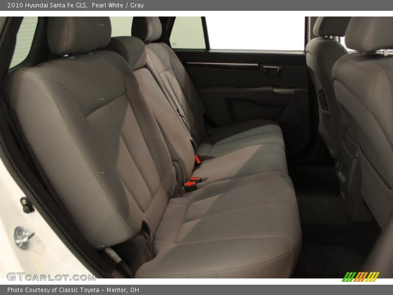 Pearl White / Gray 2010 Hyundai Santa Fe GLS