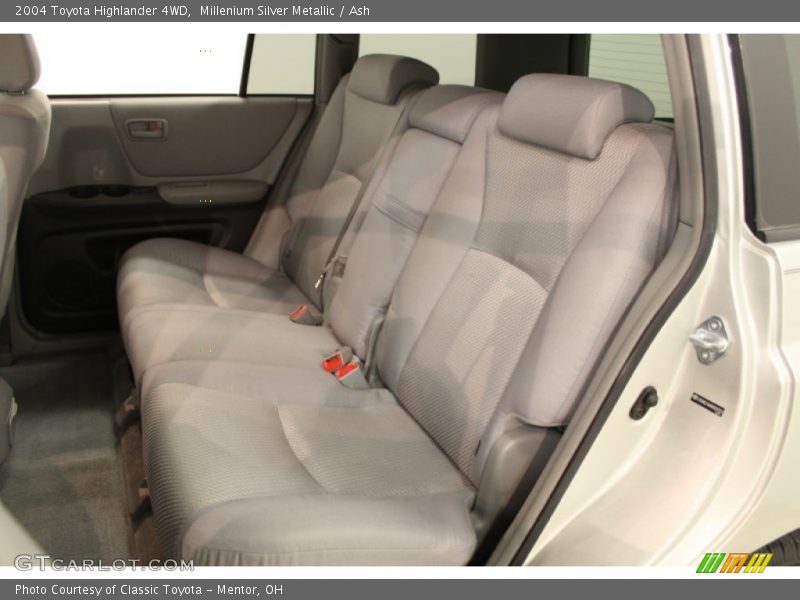 Rear Seat of 2004 Highlander 4WD