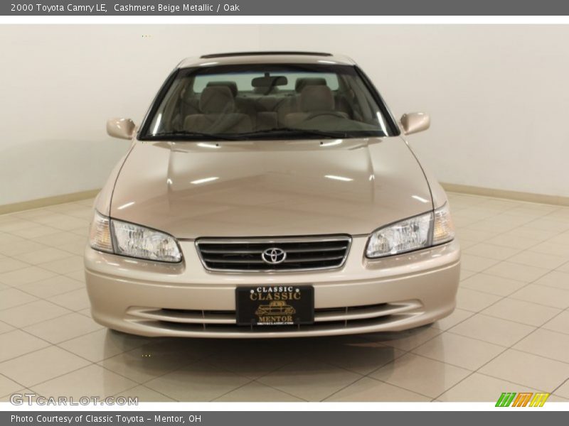 Cashmere Beige Metallic / Oak 2000 Toyota Camry LE