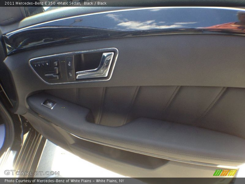 Black / Black 2011 Mercedes-Benz E 350 4Matic Sedan