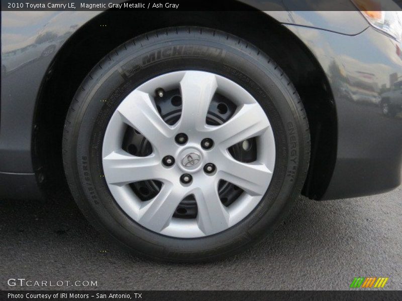 Magnetic Gray Metallic / Ash Gray 2010 Toyota Camry LE