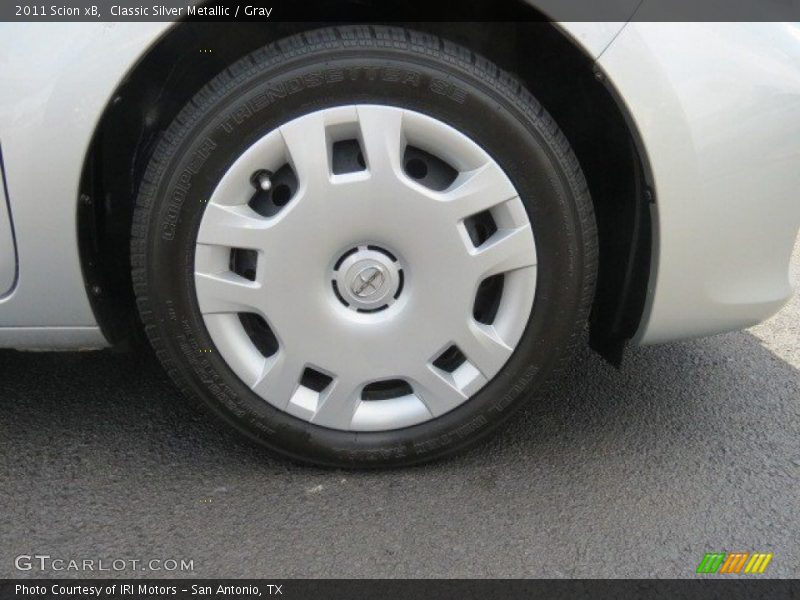 Classic Silver Metallic / Gray 2011 Scion xB