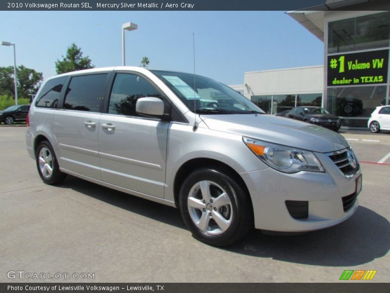 Mercury Silver Metallic / Aero Gray 2010 Volkswagen Routan SEL