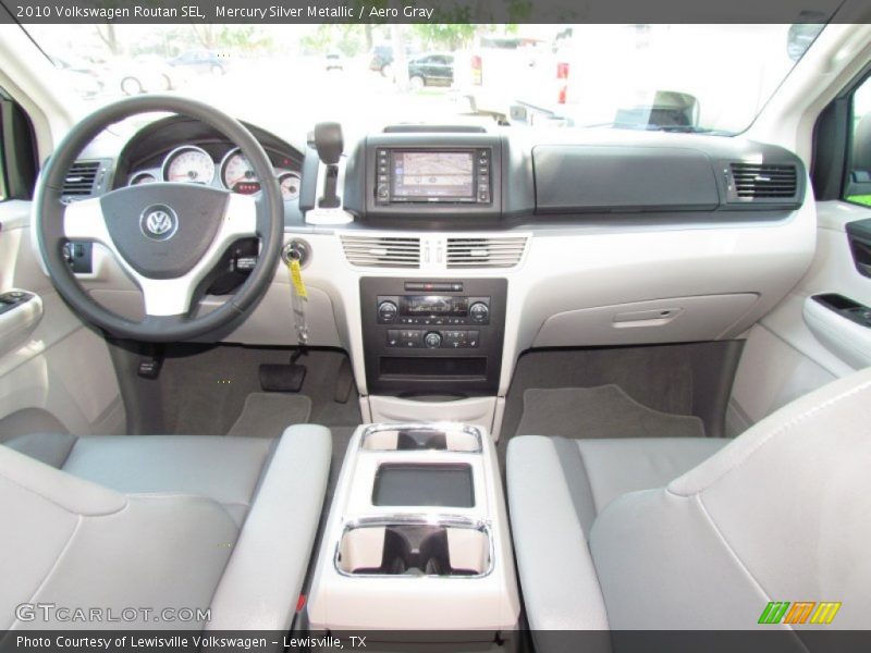 Mercury Silver Metallic / Aero Gray 2010 Volkswagen Routan SEL