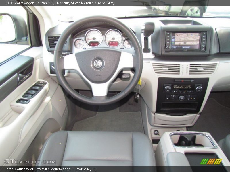 Mercury Silver Metallic / Aero Gray 2010 Volkswagen Routan SEL