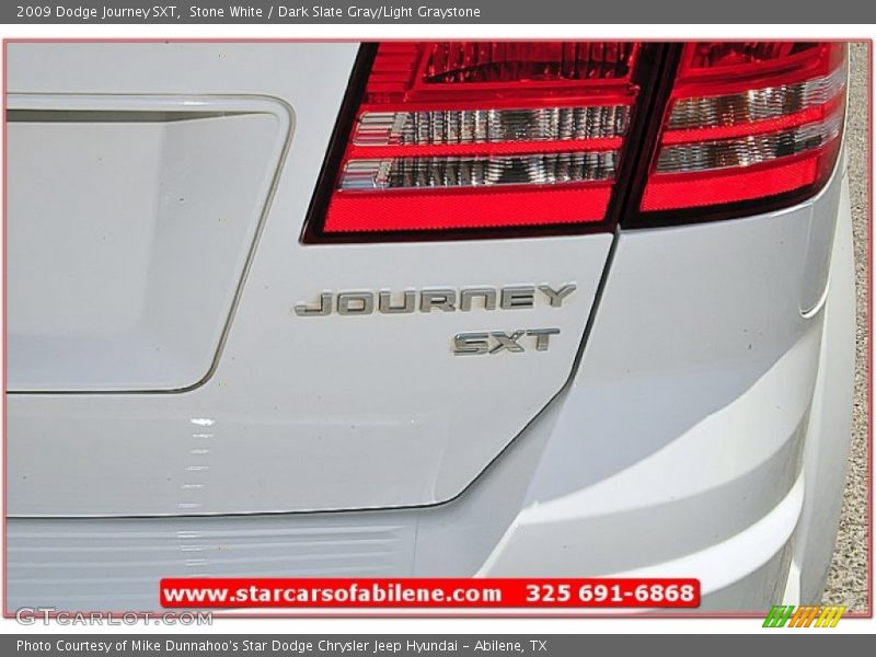 Stone White / Dark Slate Gray/Light Graystone 2009 Dodge Journey SXT