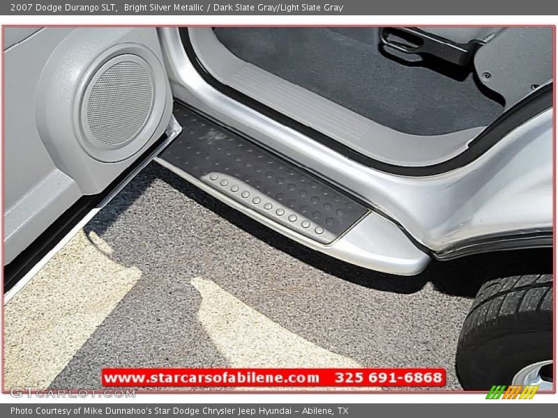 Bright Silver Metallic / Dark Slate Gray/Light Slate Gray 2007 Dodge Durango SLT