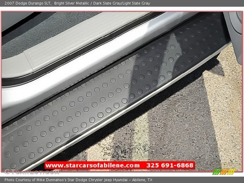 Bright Silver Metallic / Dark Slate Gray/Light Slate Gray 2007 Dodge Durango SLT