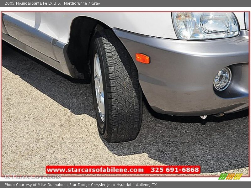 Nordic White / Gray 2005 Hyundai Santa Fe LX 3.5