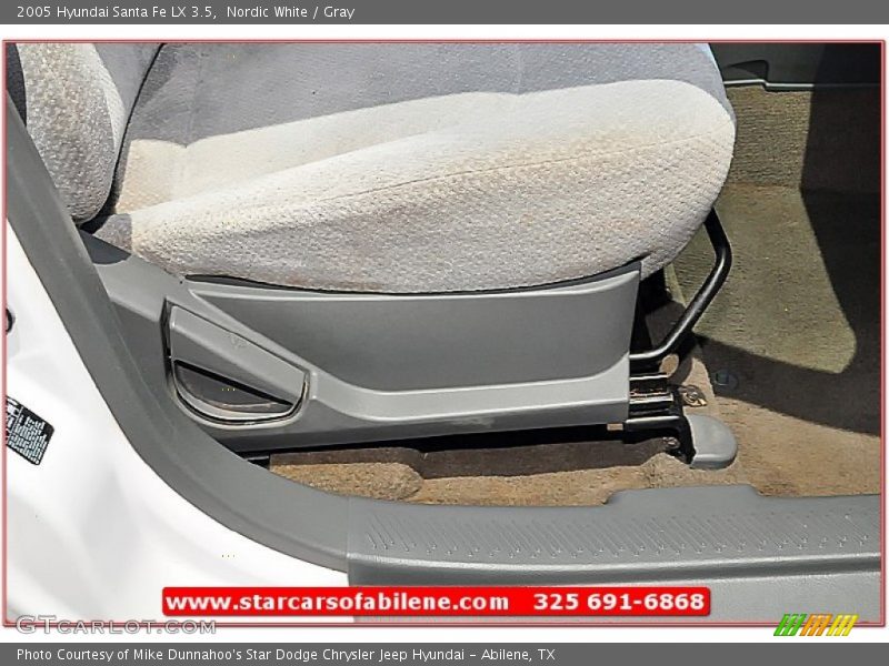 Nordic White / Gray 2005 Hyundai Santa Fe LX 3.5