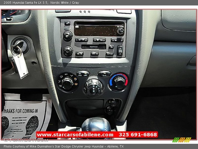 Nordic White / Gray 2005 Hyundai Santa Fe LX 3.5