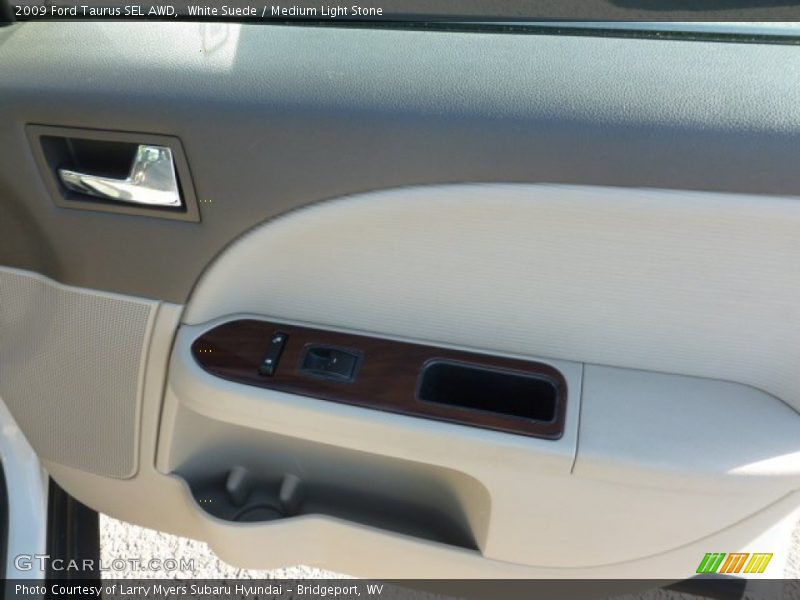White Suede / Medium Light Stone 2009 Ford Taurus SEL AWD