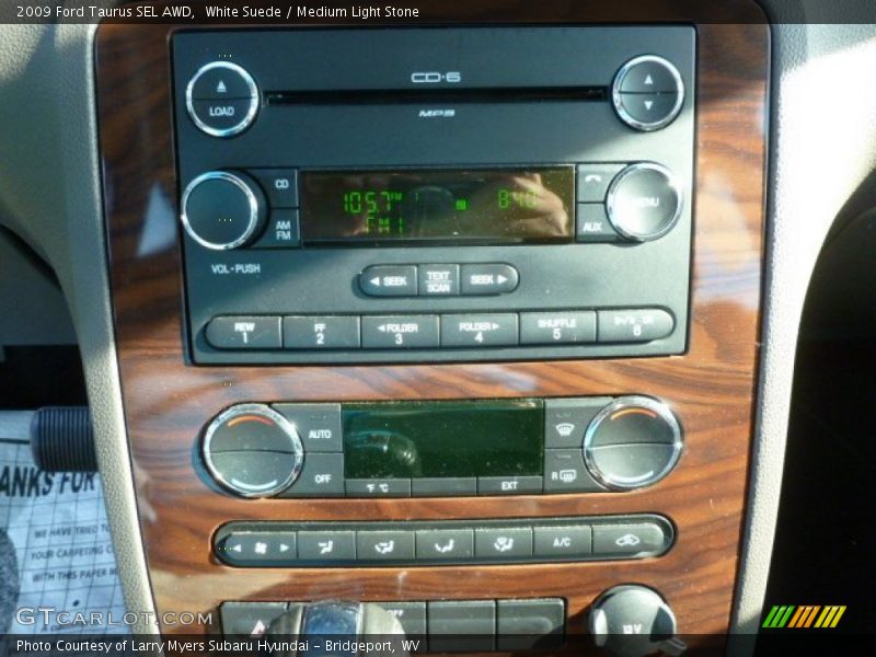 White Suede / Medium Light Stone 2009 Ford Taurus SEL AWD