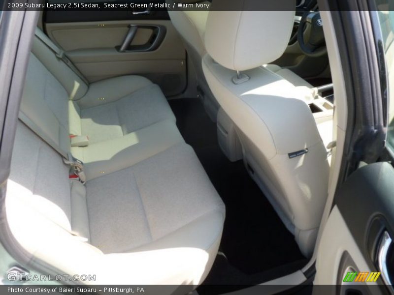 Seacrest Green Metallic / Warm Ivory 2009 Subaru Legacy 2.5i Sedan