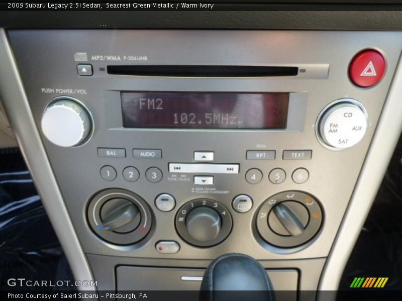 Seacrest Green Metallic / Warm Ivory 2009 Subaru Legacy 2.5i Sedan