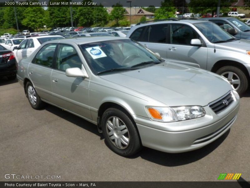 Lunar Mist Metallic / Gray 2000 Toyota Camry LE