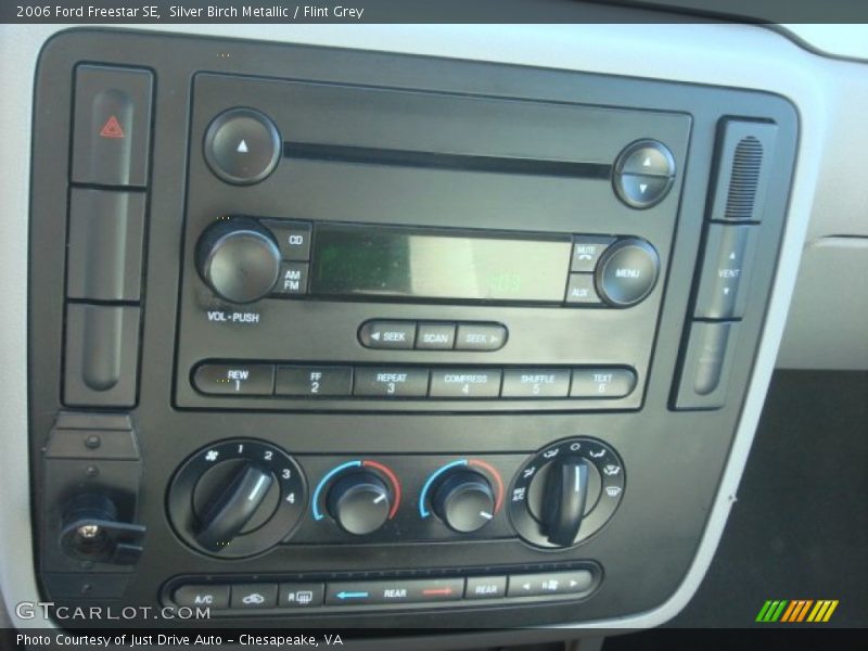 Silver Birch Metallic / Flint Grey 2006 Ford Freestar SE