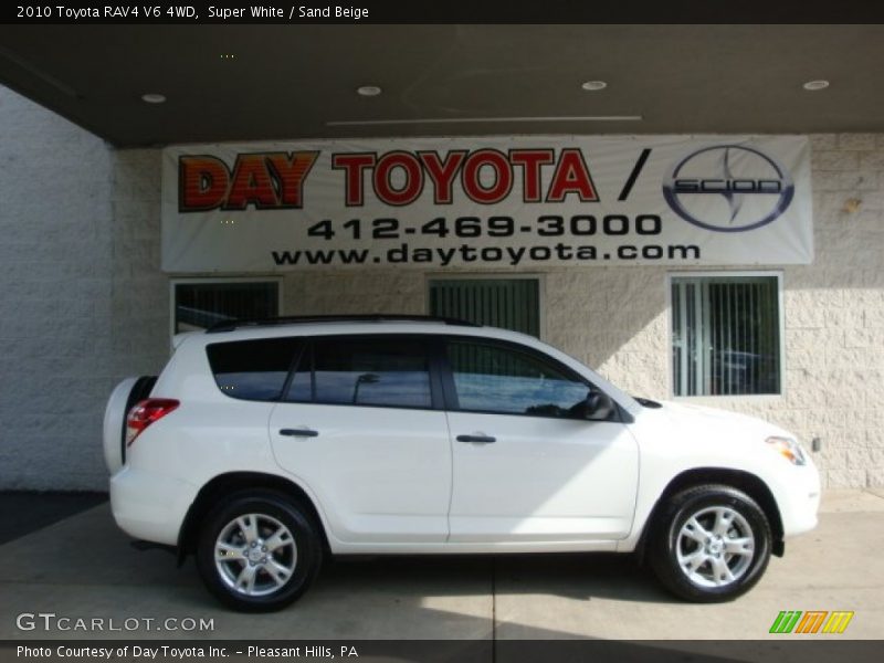 Super White / Sand Beige 2010 Toyota RAV4 V6 4WD