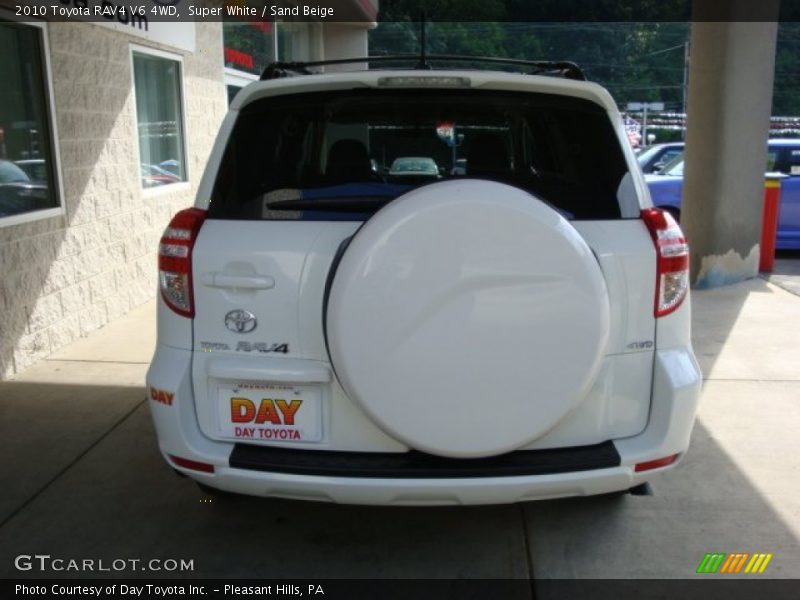 Super White / Sand Beige 2010 Toyota RAV4 V6 4WD