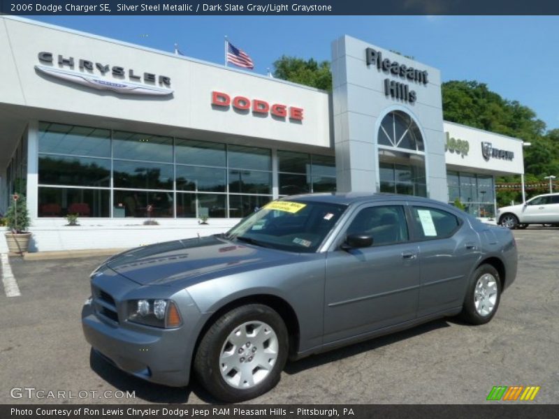 Silver Steel Metallic / Dark Slate Gray/Light Graystone 2006 Dodge Charger SE
