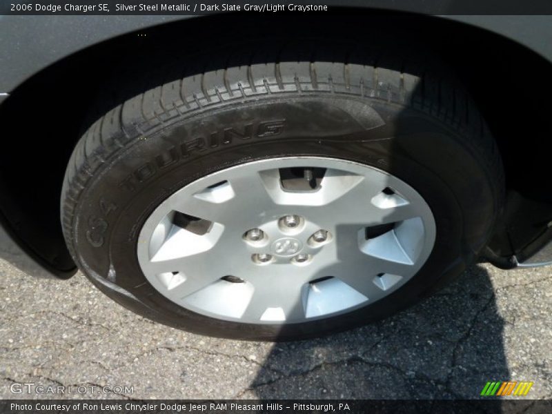Silver Steel Metallic / Dark Slate Gray/Light Graystone 2006 Dodge Charger SE