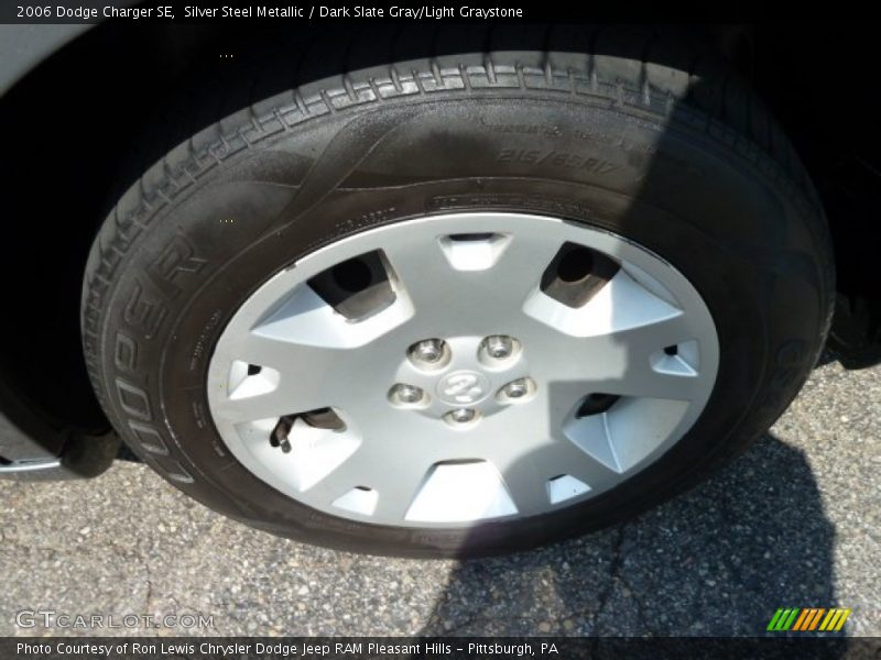 Silver Steel Metallic / Dark Slate Gray/Light Graystone 2006 Dodge Charger SE