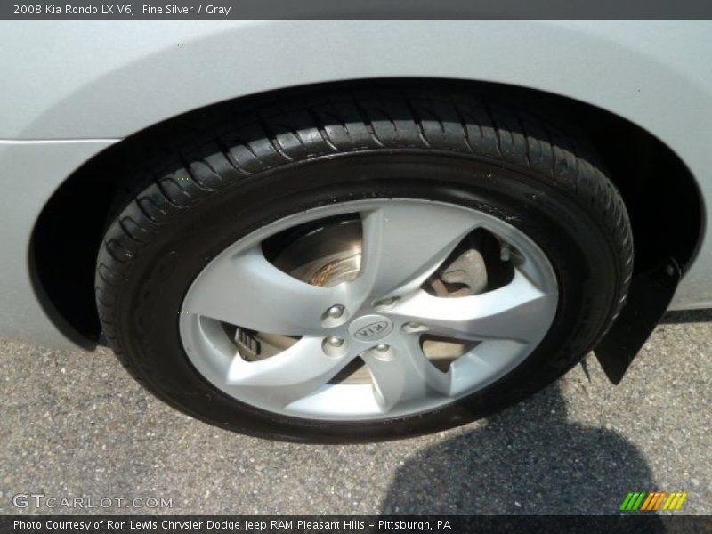 Fine Silver / Gray 2008 Kia Rondo LX V6