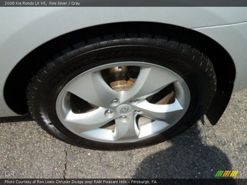 Fine Silver / Gray 2008 Kia Rondo LX V6