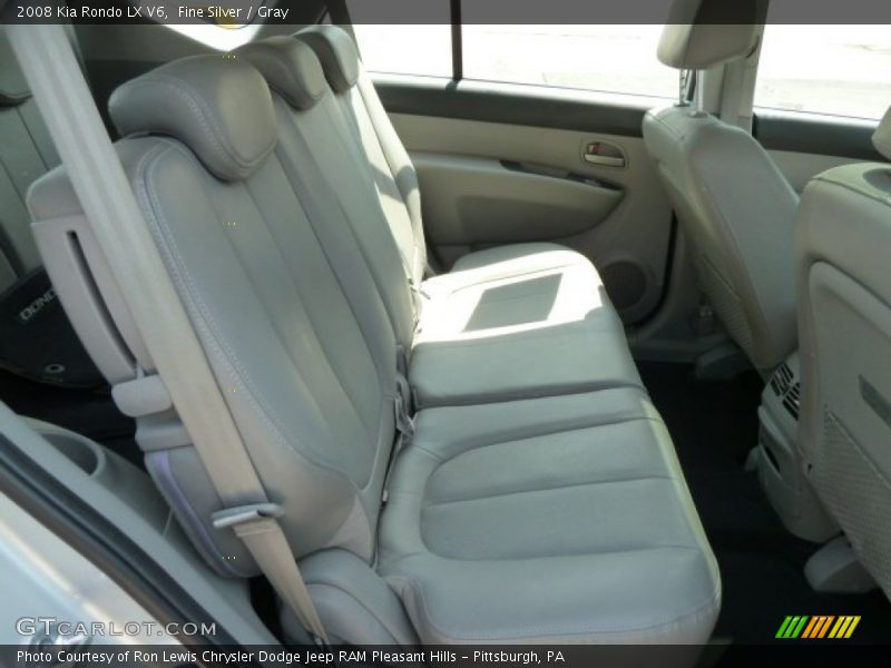Fine Silver / Gray 2008 Kia Rondo LX V6