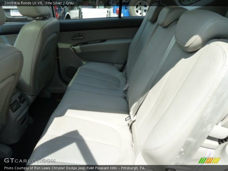 Fine Silver / Gray 2008 Kia Rondo LX V6