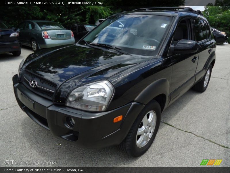 Obsidian Black / Gray 2005 Hyundai Tucson GLS V6 4WD