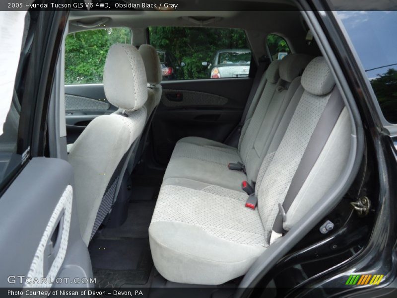 Rear Seat of 2005 Tucson GLS V6 4WD