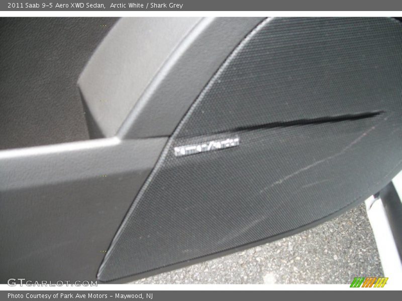 Arctic White / Shark Grey 2011 Saab 9-5 Aero XWD Sedan