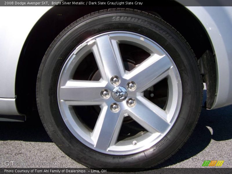 Bright Silver Metallic / Dark Slate Gray/Light Slate Gray 2008 Dodge Avenger SXT