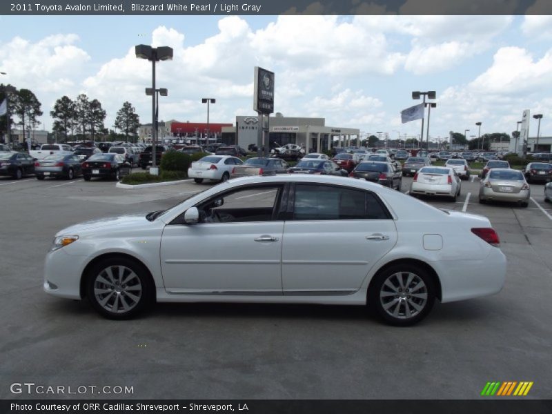 Blizzard White Pearl / Light Gray 2011 Toyota Avalon Limited