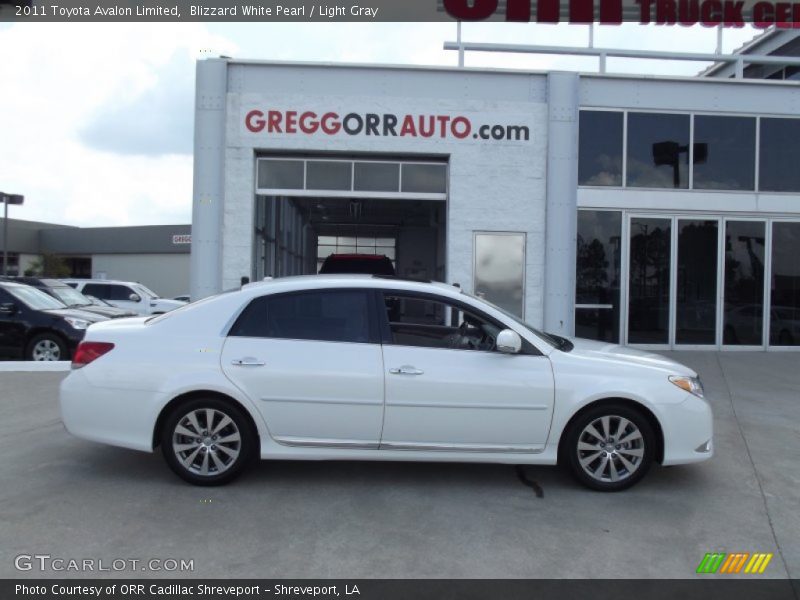 Blizzard White Pearl / Light Gray 2011 Toyota Avalon Limited