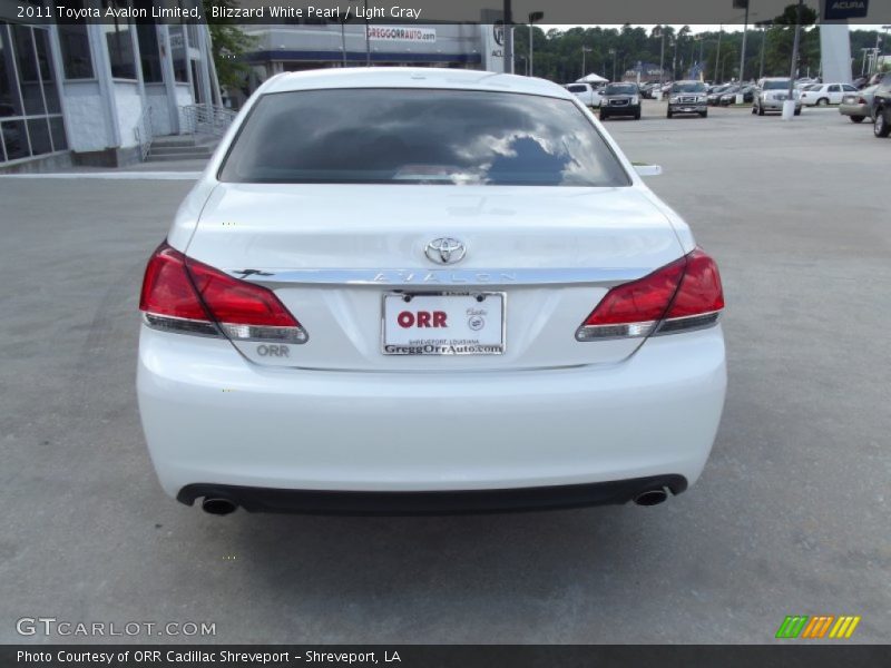 Blizzard White Pearl / Light Gray 2011 Toyota Avalon Limited