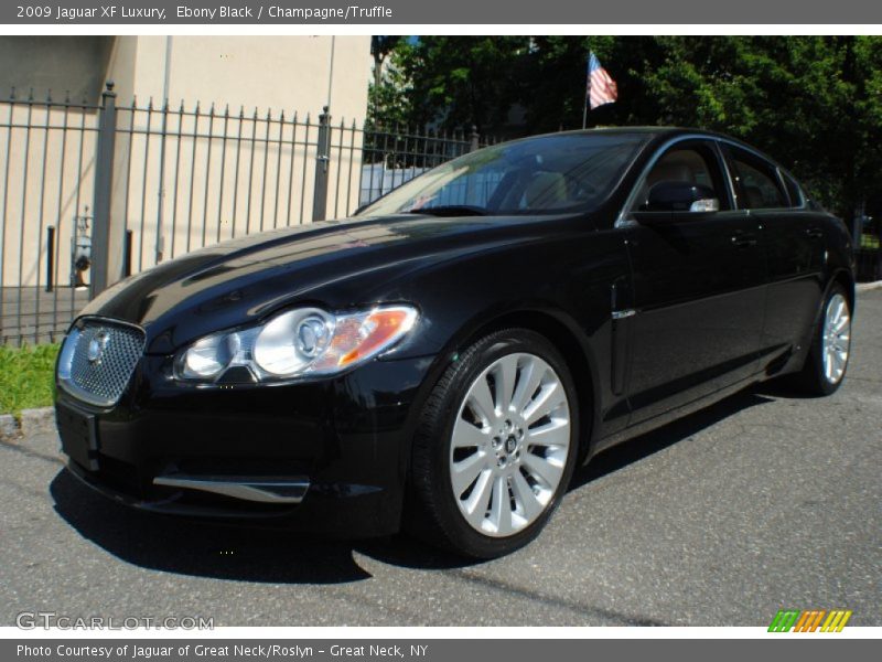 Ebony Black / Champagne/Truffle 2009 Jaguar XF Luxury