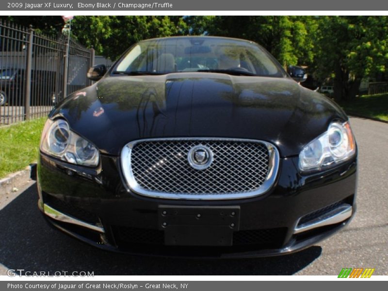 Ebony Black / Champagne/Truffle 2009 Jaguar XF Luxury