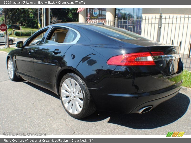 Ebony Black / Champagne/Truffle 2009 Jaguar XF Luxury