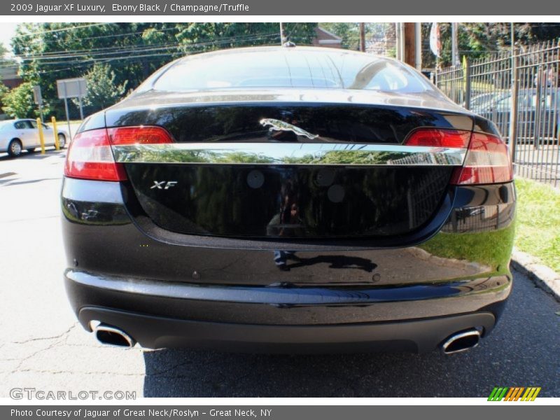 Ebony Black / Champagne/Truffle 2009 Jaguar XF Luxury