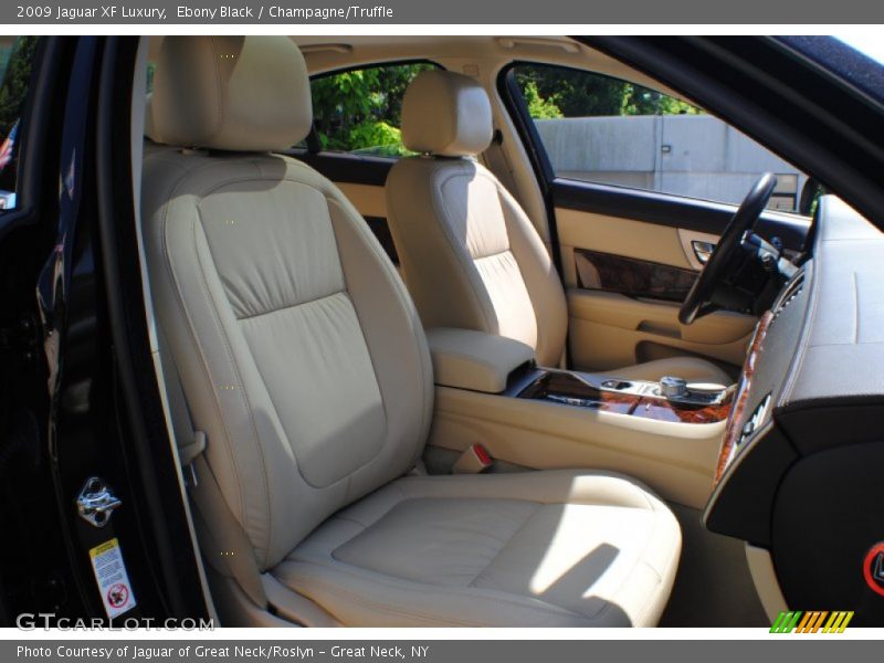 Ebony Black / Champagne/Truffle 2009 Jaguar XF Luxury