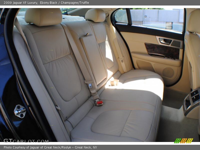 Ebony Black / Champagne/Truffle 2009 Jaguar XF Luxury