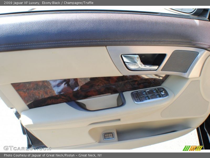 Ebony Black / Champagne/Truffle 2009 Jaguar XF Luxury