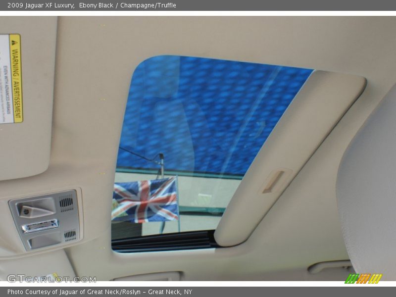 Ebony Black / Champagne/Truffle 2009 Jaguar XF Luxury