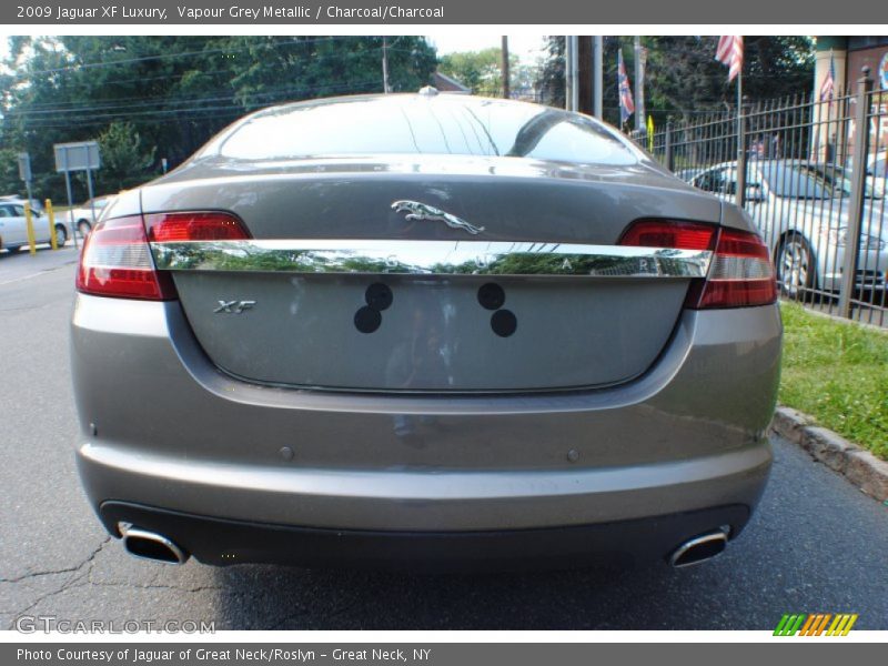 Vapour Grey Metallic / Charcoal/Charcoal 2009 Jaguar XF Luxury